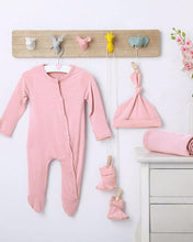 Load image into Gallery viewer, Coral Blush Bamboo Beanie & Booties